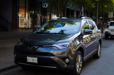 2022 Toyota C-HR — Petrol, Automatic