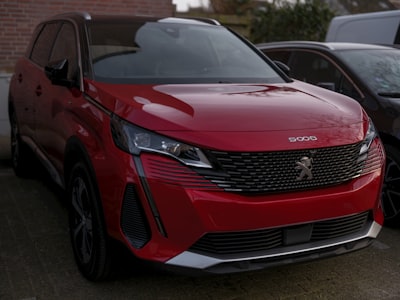 2020 Peugeot 3008 — Diesel, Manual