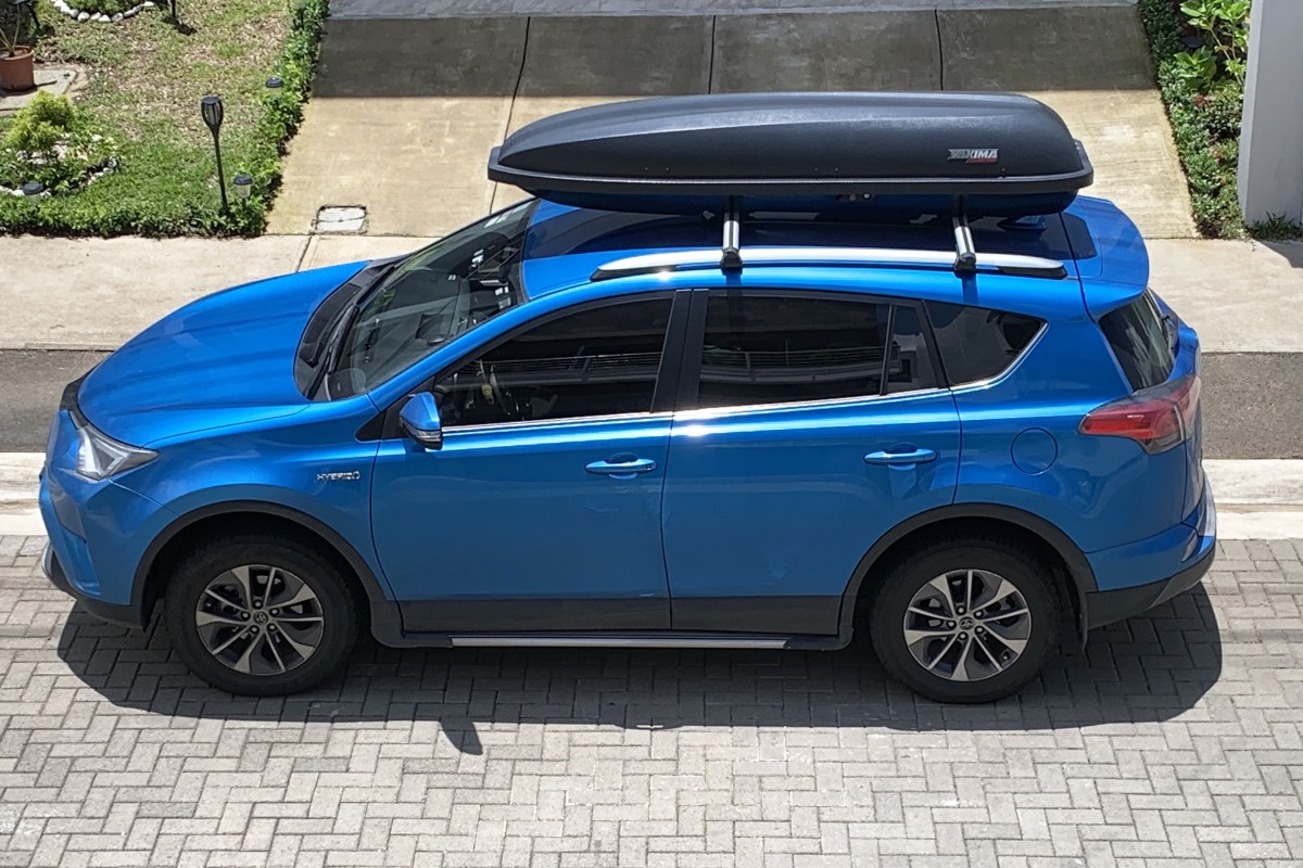 2021 Toyota RAV4 — Hybrid, Automatic